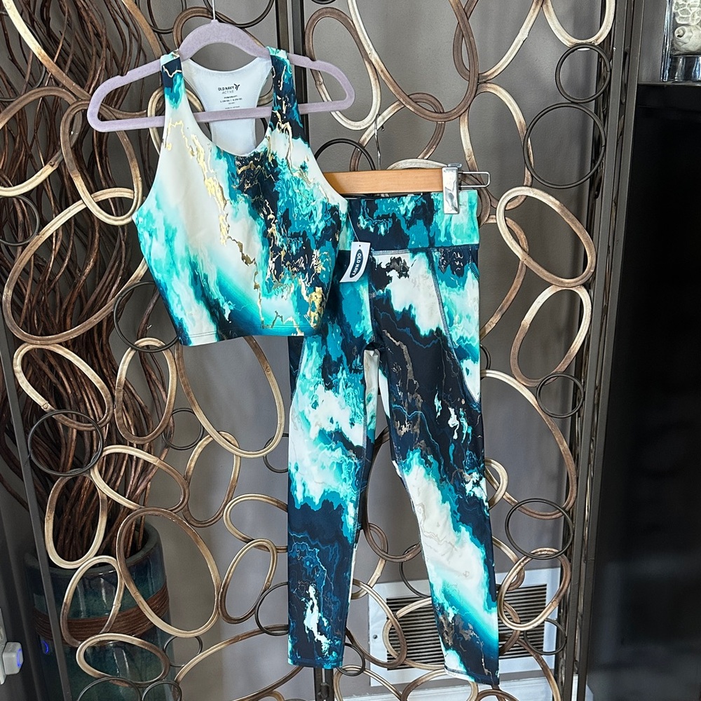 Old Navy Aqua and Navy Kids Leggings Set